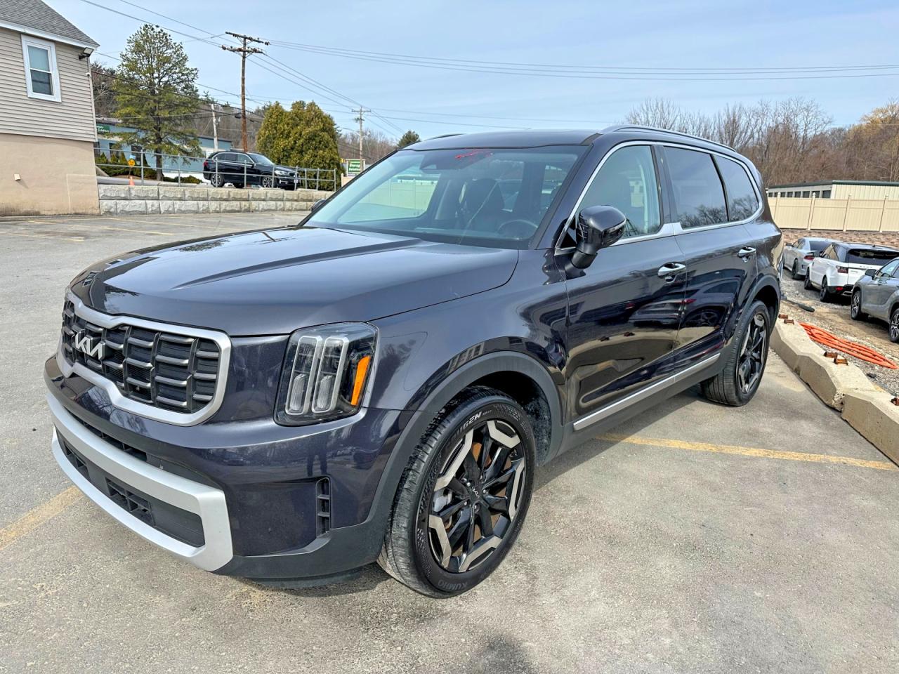 2025 Kia Telluride S, VIN 5XYP64GC1SG582644 — Minor dents and scratches