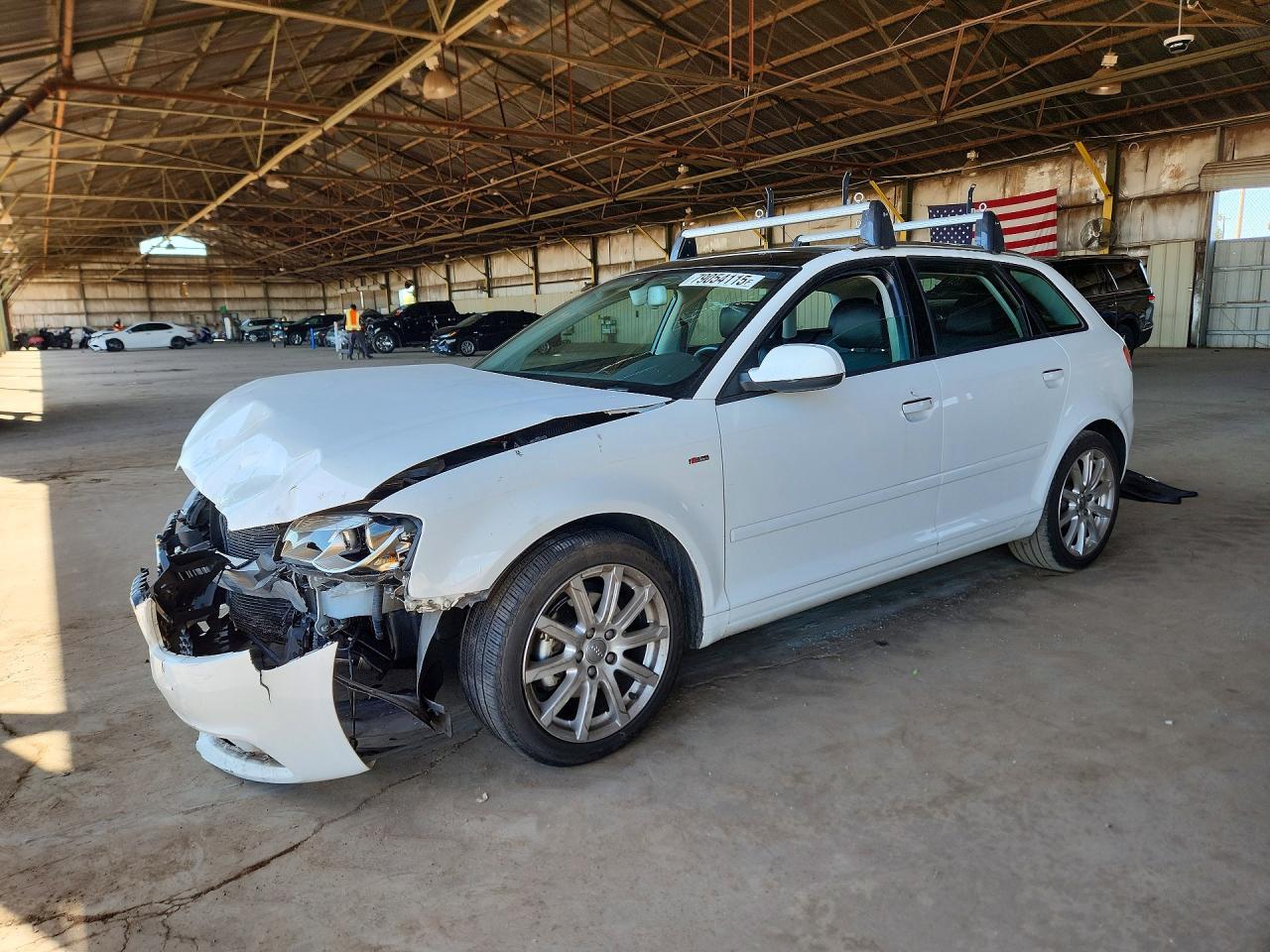 2013 Audi A3 Premium Plus, VIN WAUKJAFM2DA026103 — Перед