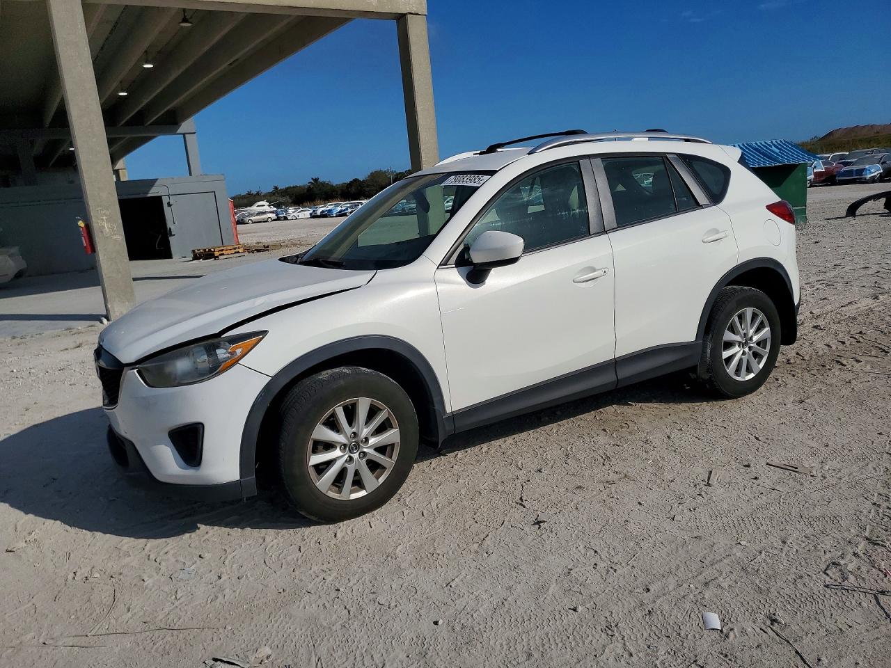 2014 Mazda CX-5 Sport, VIN JM3KE2BEXE0345971 — Front end