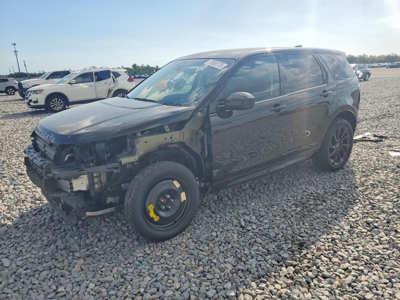 2025 Land Rover Discovery Sport S, VIN SALCJ2FX4SH352943 — Front end