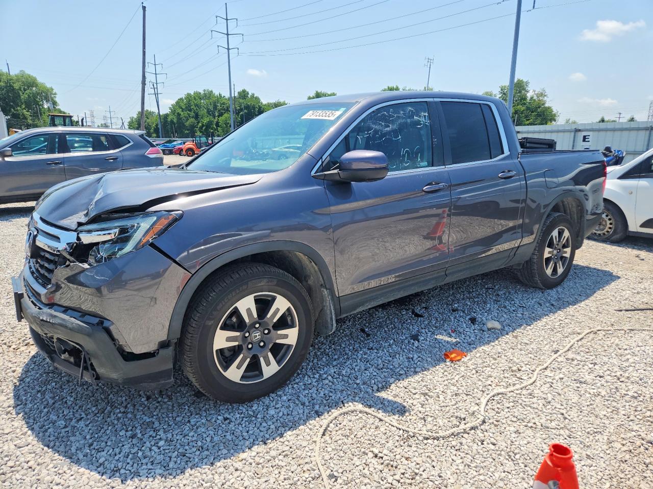 2018 Honda Ridgeline RTL-T, VIN 5FPYK3F66JB015946 — Front end