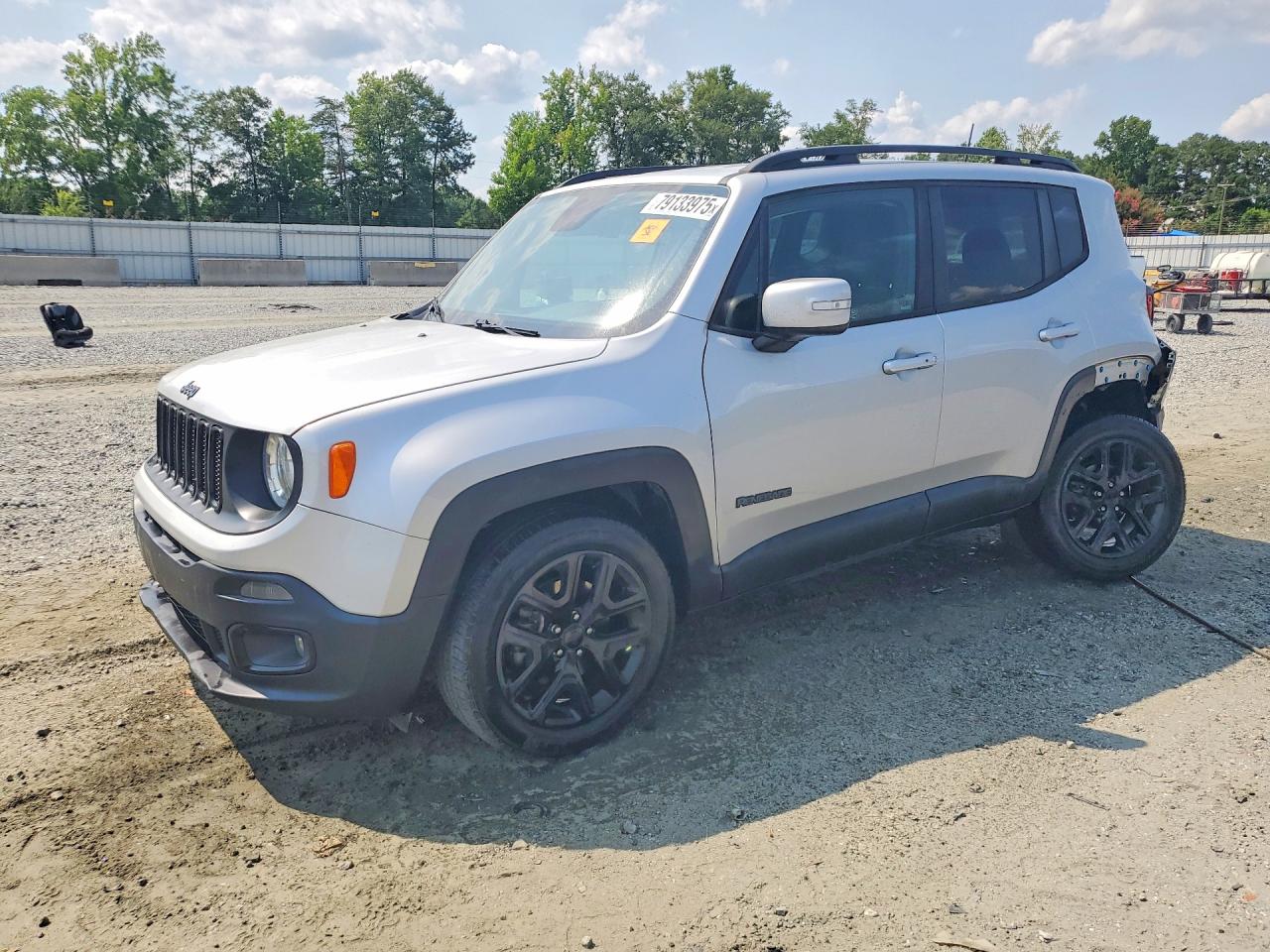 2018 Jeep Renegade Latitude, VIN ZACCJABB8JPJ52017 — Rear end