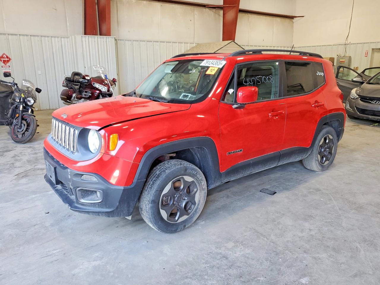 2015 Jeep Renegade Latitude, VIN ZACCJBBHXFPC34805 — Normal wear