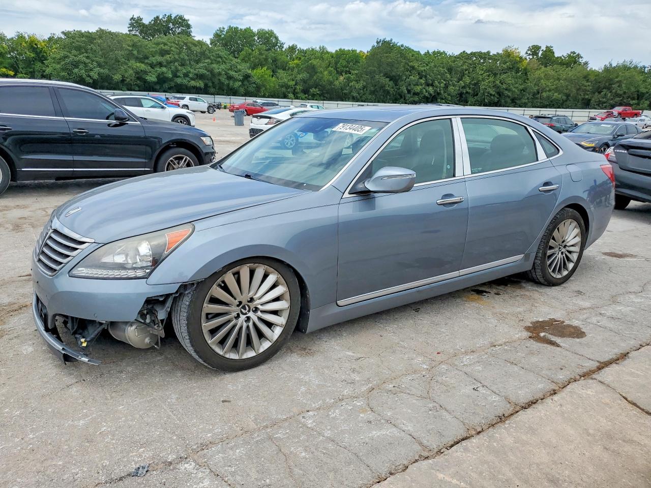 2014 Hyundai Equus Signature, VIN KMHGH4JH7EU083098 — Front end
