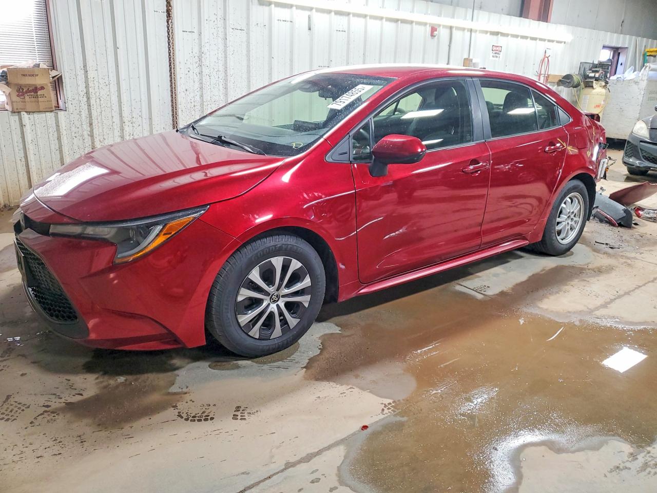 2022 Toyota Corolla Hybrid LE, VIN JTDEAMDEXNJ043522 — Rear end