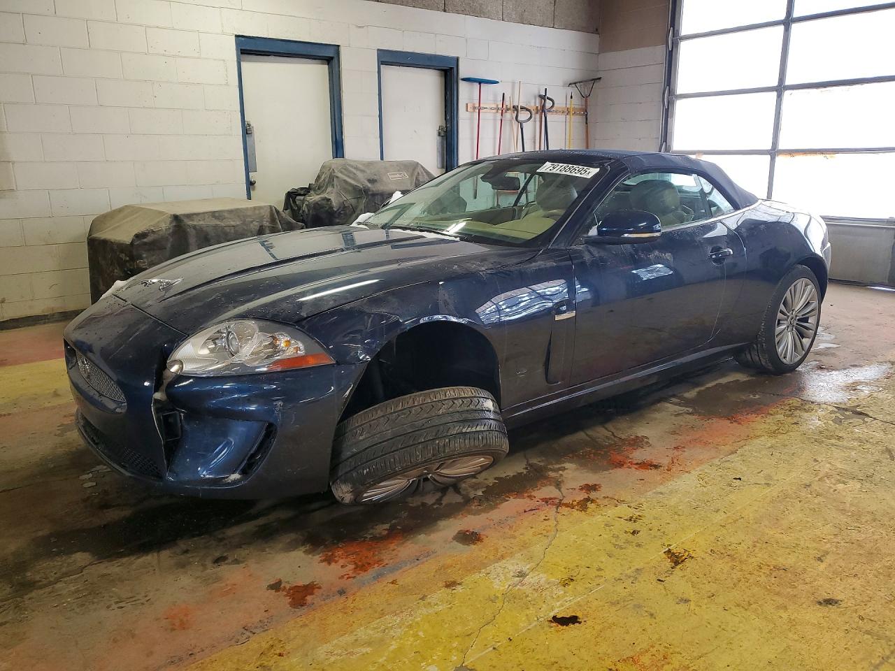 2010 Jaguar XK, VIN SAJWA4GB9ALB34595 — Front end