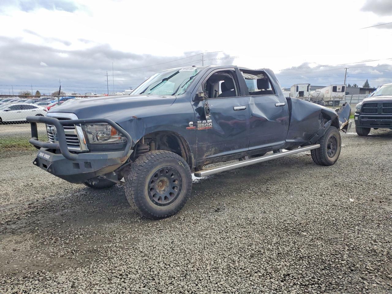 2015 Ram 2500 Big Horn, VIN 3C6UR5JL1FG662145 — Rollover