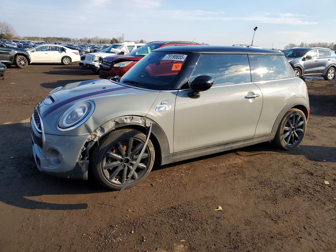 2021 MINI Hardtop Cooper S, VIN WMWXR5C05M2N51562 — Front end