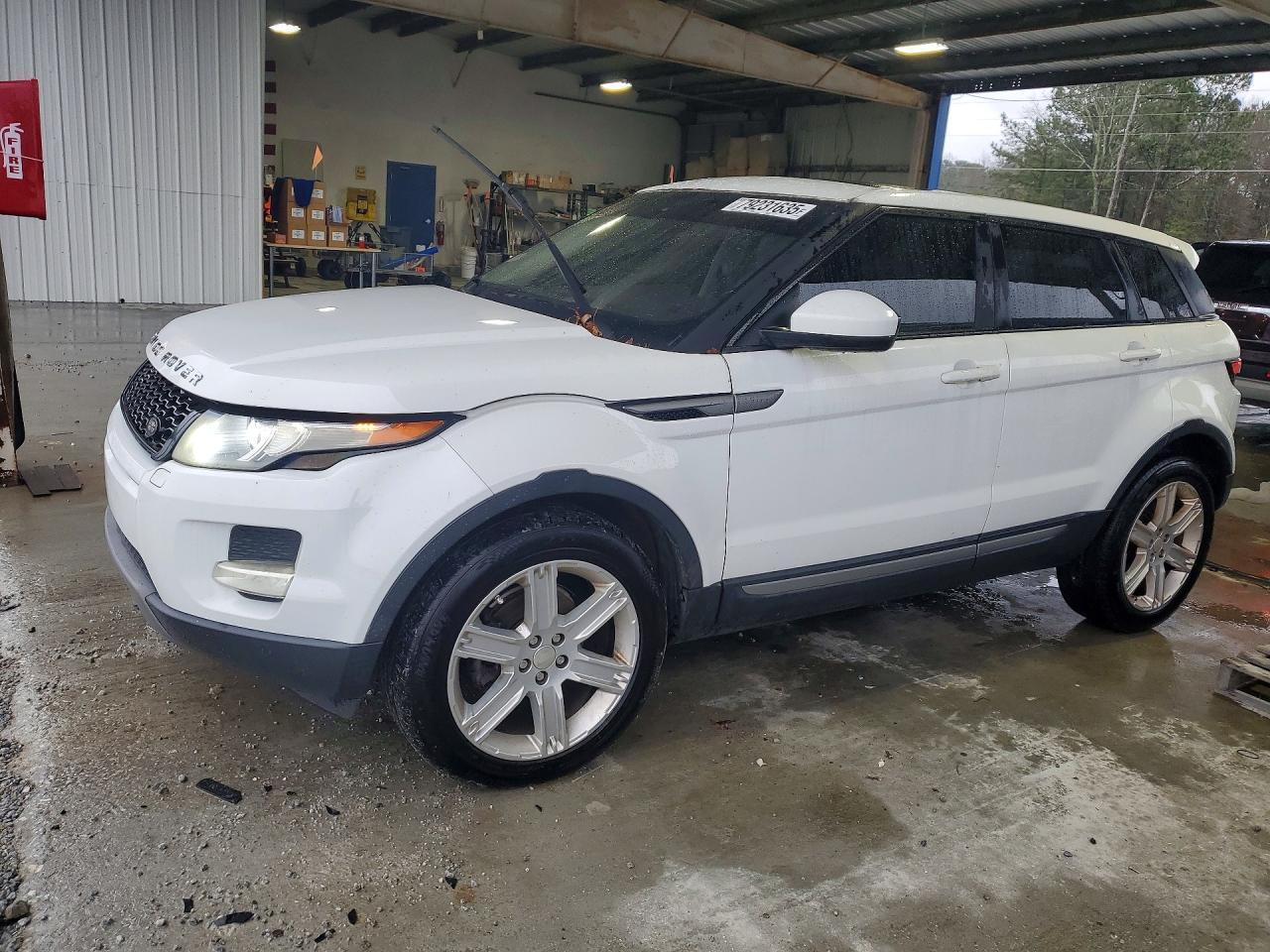 2015 Land Rover Range Rover Evoque Pure Plus, VIN SALVP2BG6FH023244 — Front end