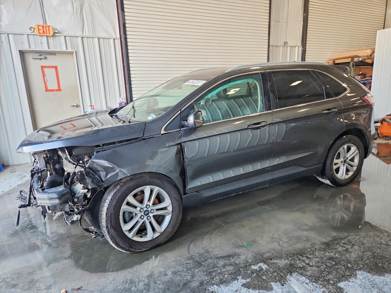 2020 Ford Edge SEL, VIN 2FMPK3J99LBA29194 — Перед