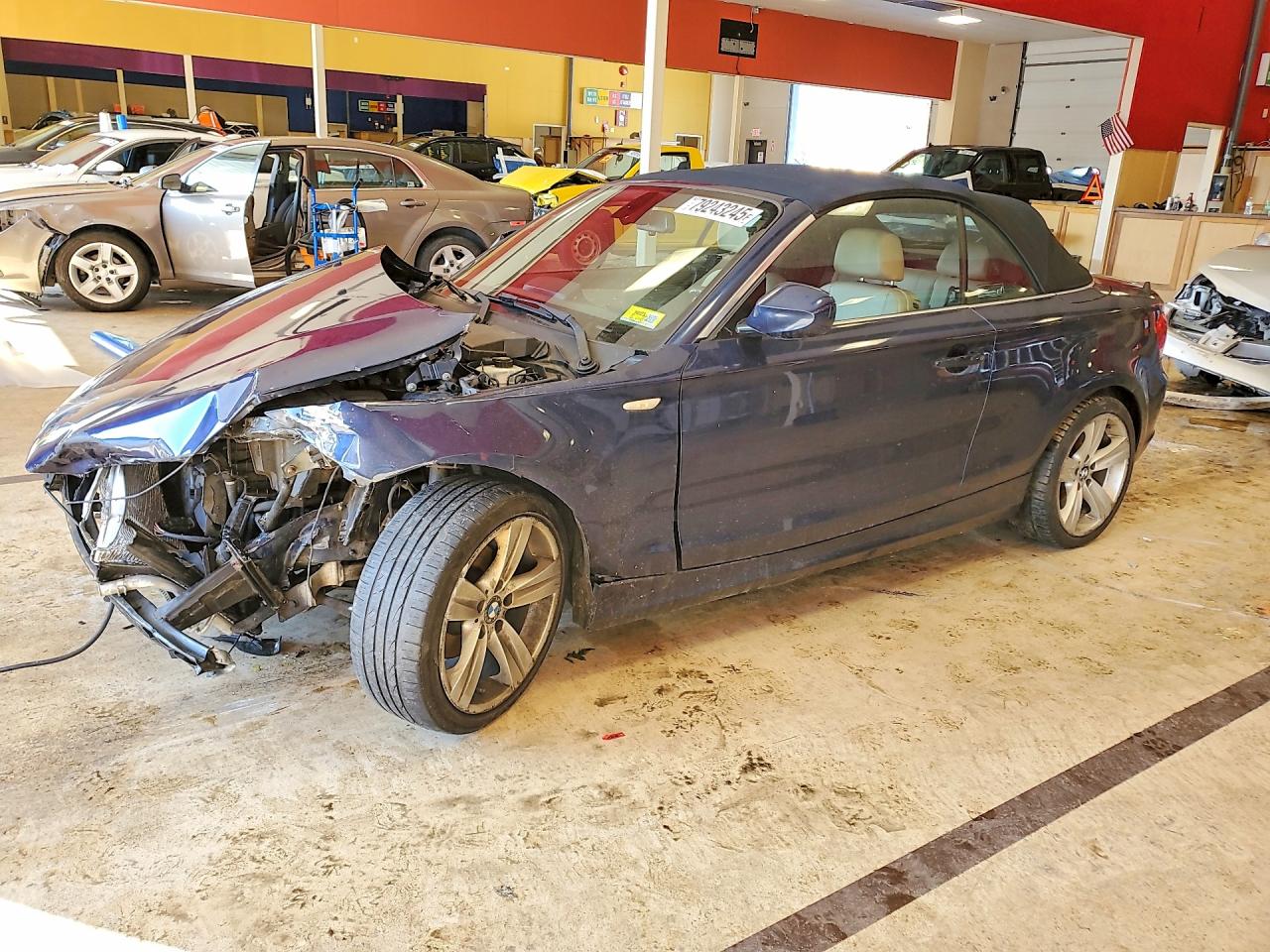 2011 BMW 1 Series 128i, VIN WBAUN1C50BVH83679 — Front end
