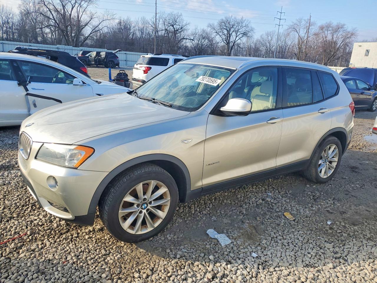 2013 BMW X3 xDrive28i, VIN 5UXWX9C52D0A28651 — Minor dents and scratches