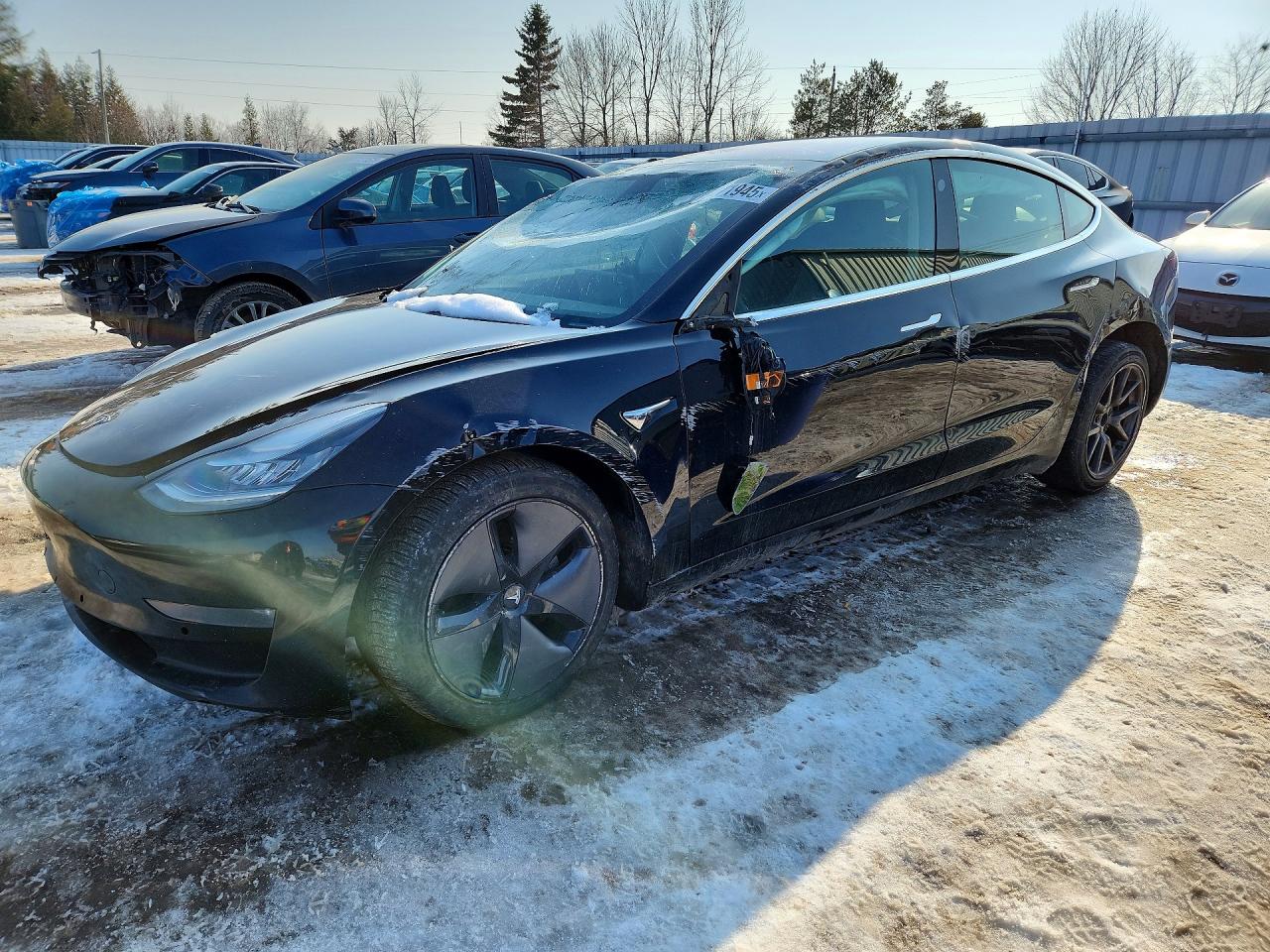 2019 Tesla Model 3 Long Range, VIN 5YJ3E1EB2KF214121 — Опрокидывание