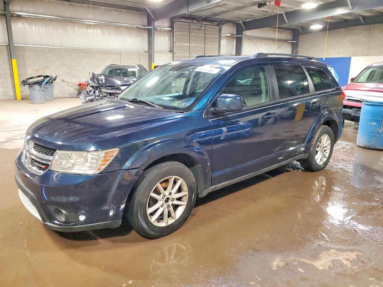 2013 Dodge Journey SXT, VIN 3C4PDCBG2DT626351 — Undercarriage