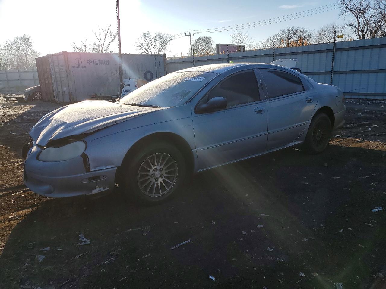 2004 Chrysler Concorde LXi, VIN 2C3HD36M34H695454 — Бок