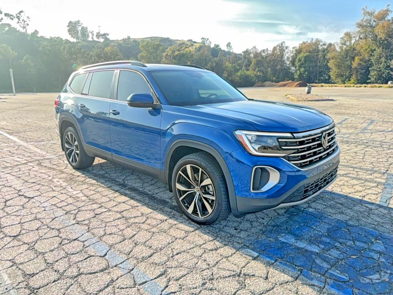 2025 Volkswagen Atlas SE, VIN 1V2JR2CA5SC541846 — Prior damage history