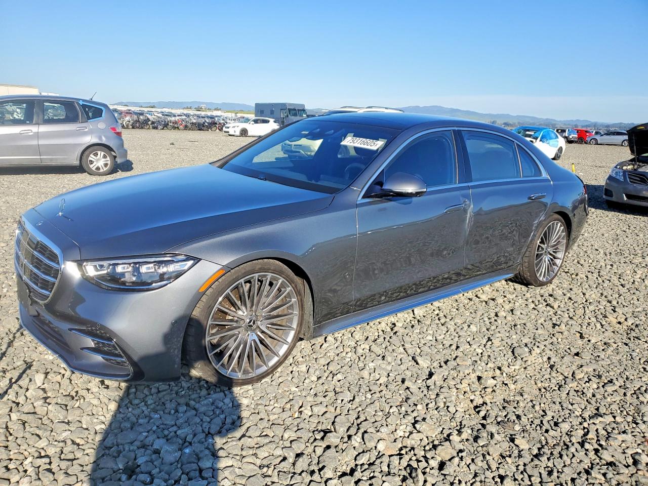 2022 Mercedes-Benz S 500, VIN W1K6G6DB0NA120604 — Side