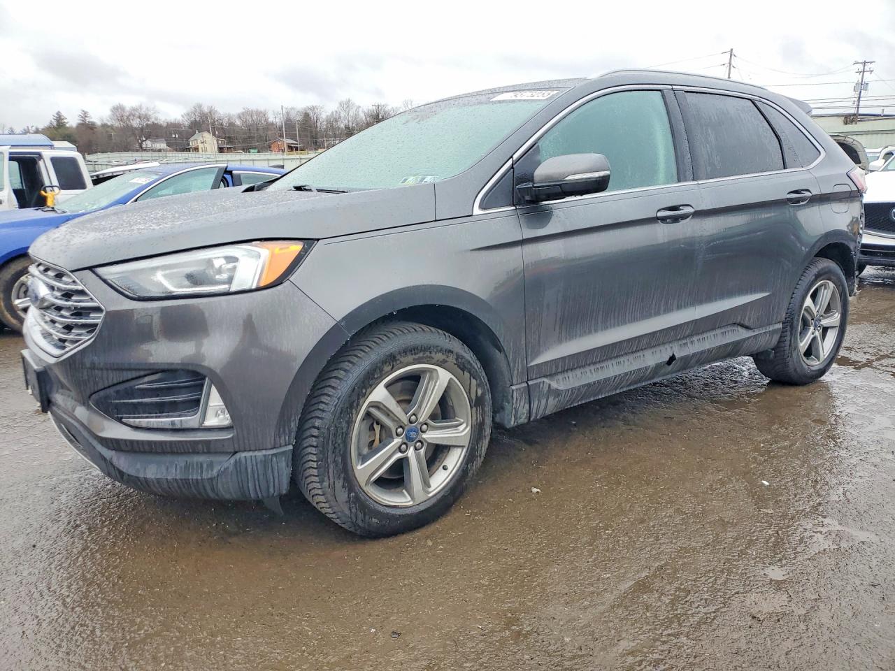 2019 Ford Edge SEL, VIN 2FMPK4J96KBB44680 — Rear end