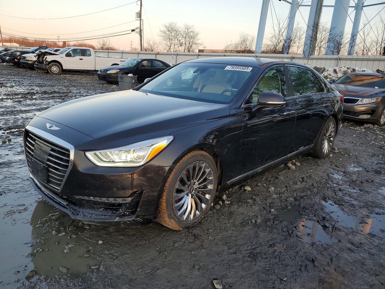 2018 Genesis G90 Premium, VIN KMHG34JA7JU049058 — Front end
