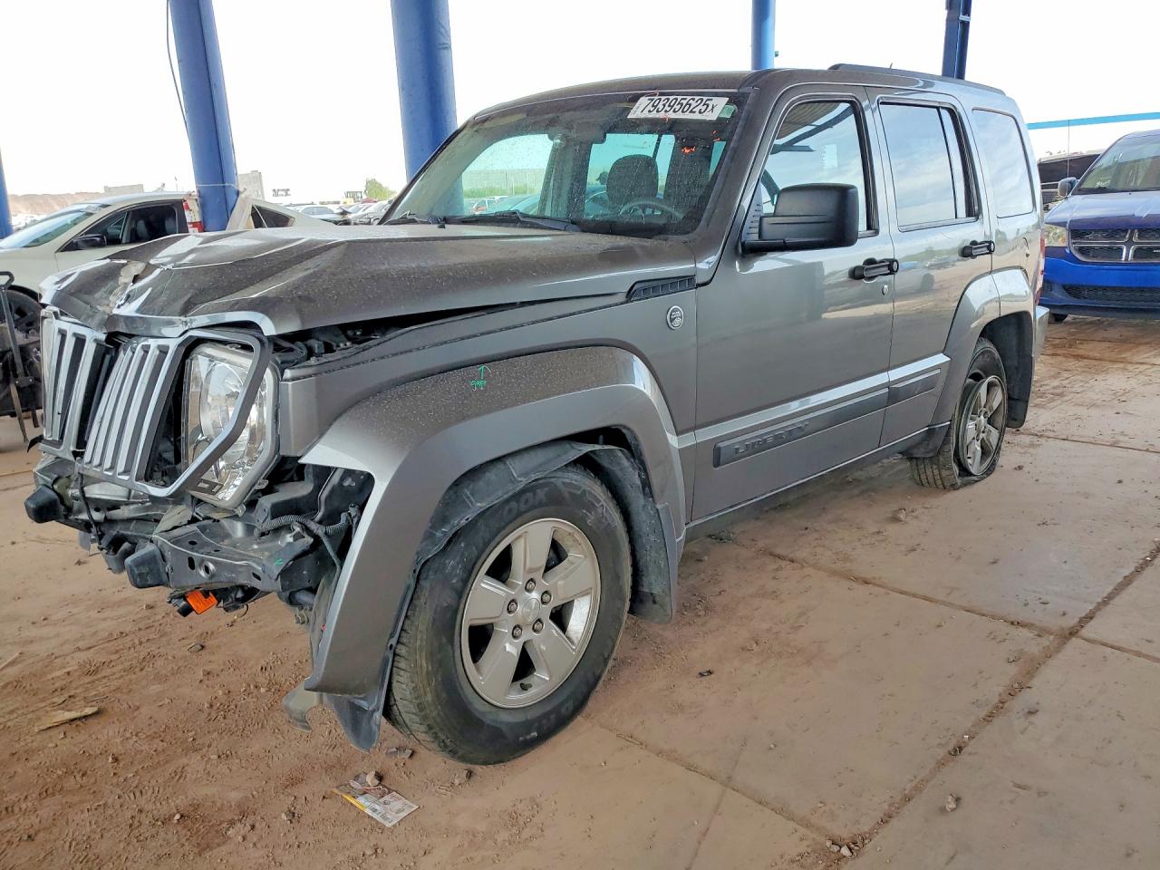 2012 Jeep Liberty Sport, VIN 1C4PJMAK8CW191655 — Перед