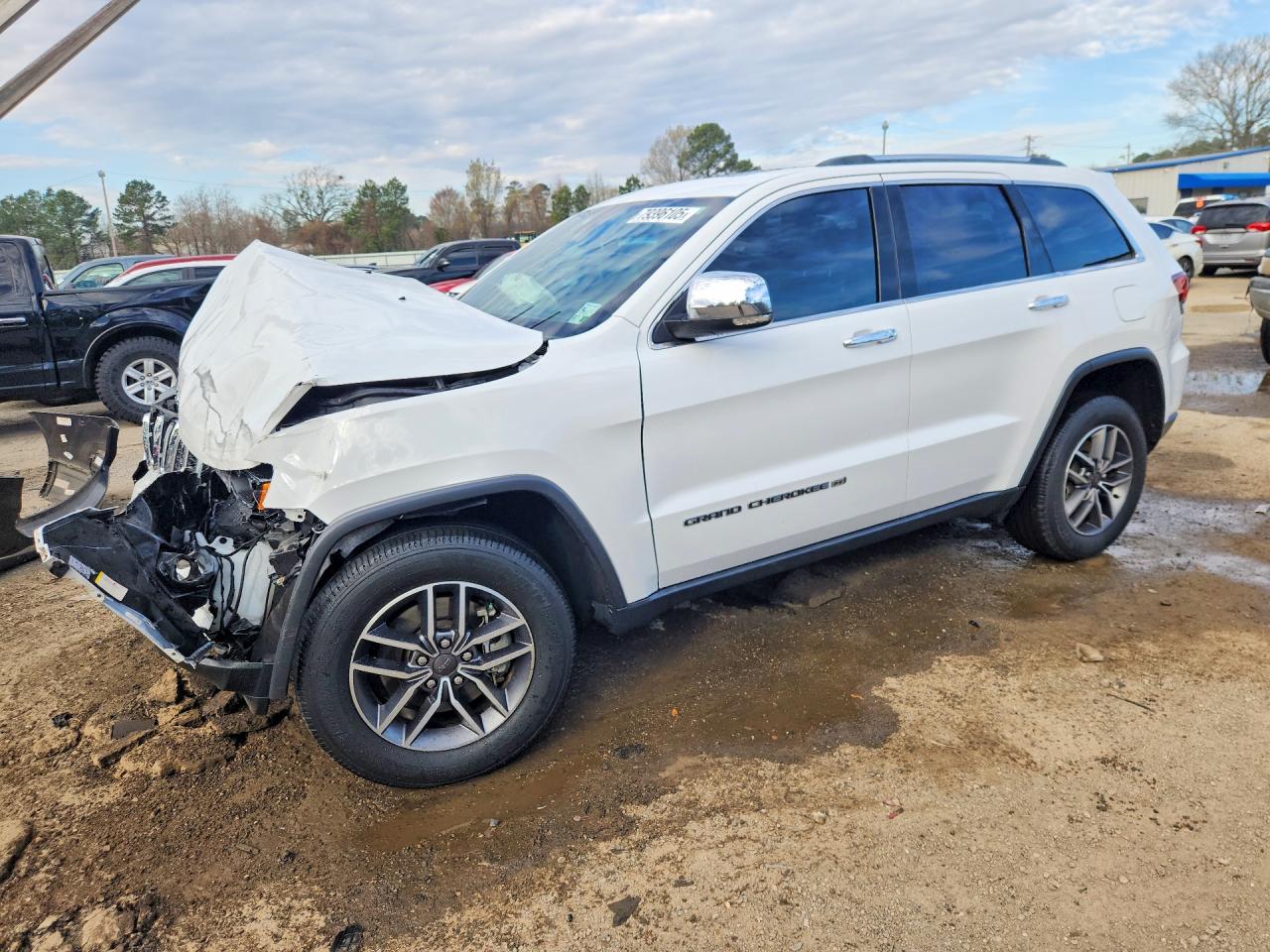 2022 Jeep Grand Cherokee Limited, VIN 1C4RJFBGXNC143593 — Front end