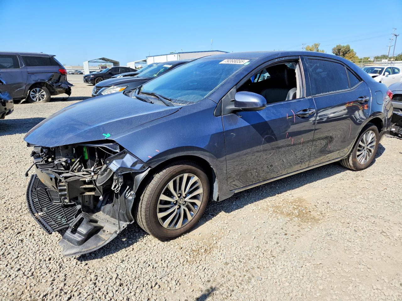 2019 Toyota Corolla SE, VIN 5YFBURHE9KP923863 — Front end