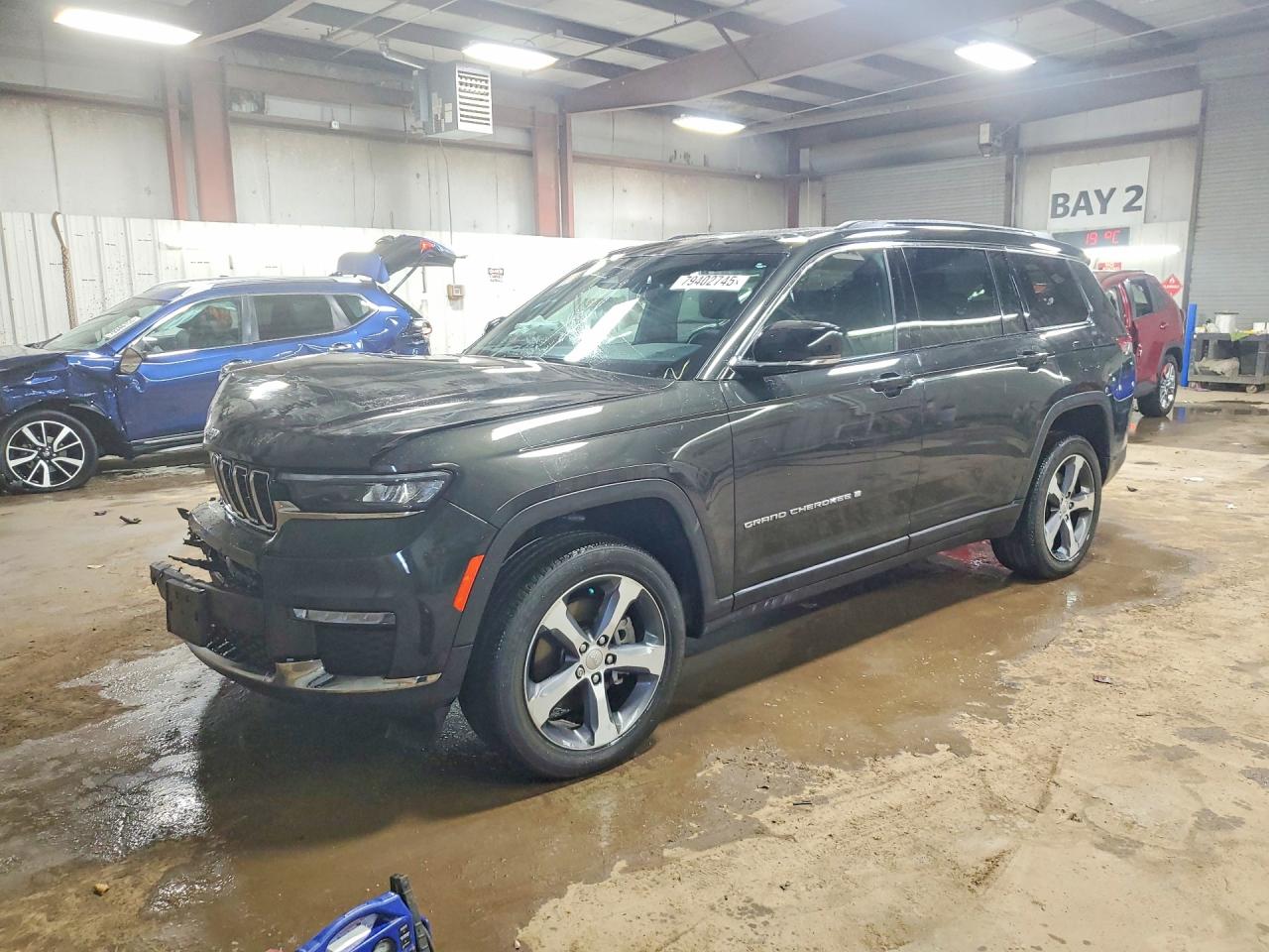 2024 Jeep Grand Cherokee Limited, VIN 1C4RJKBG4R8570401 — Front end