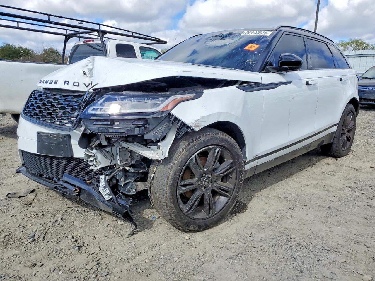 2020 Land Rover Range Rover Velar R-Dynamic S, VIN SALYK2EX6LA250011 — Front end
