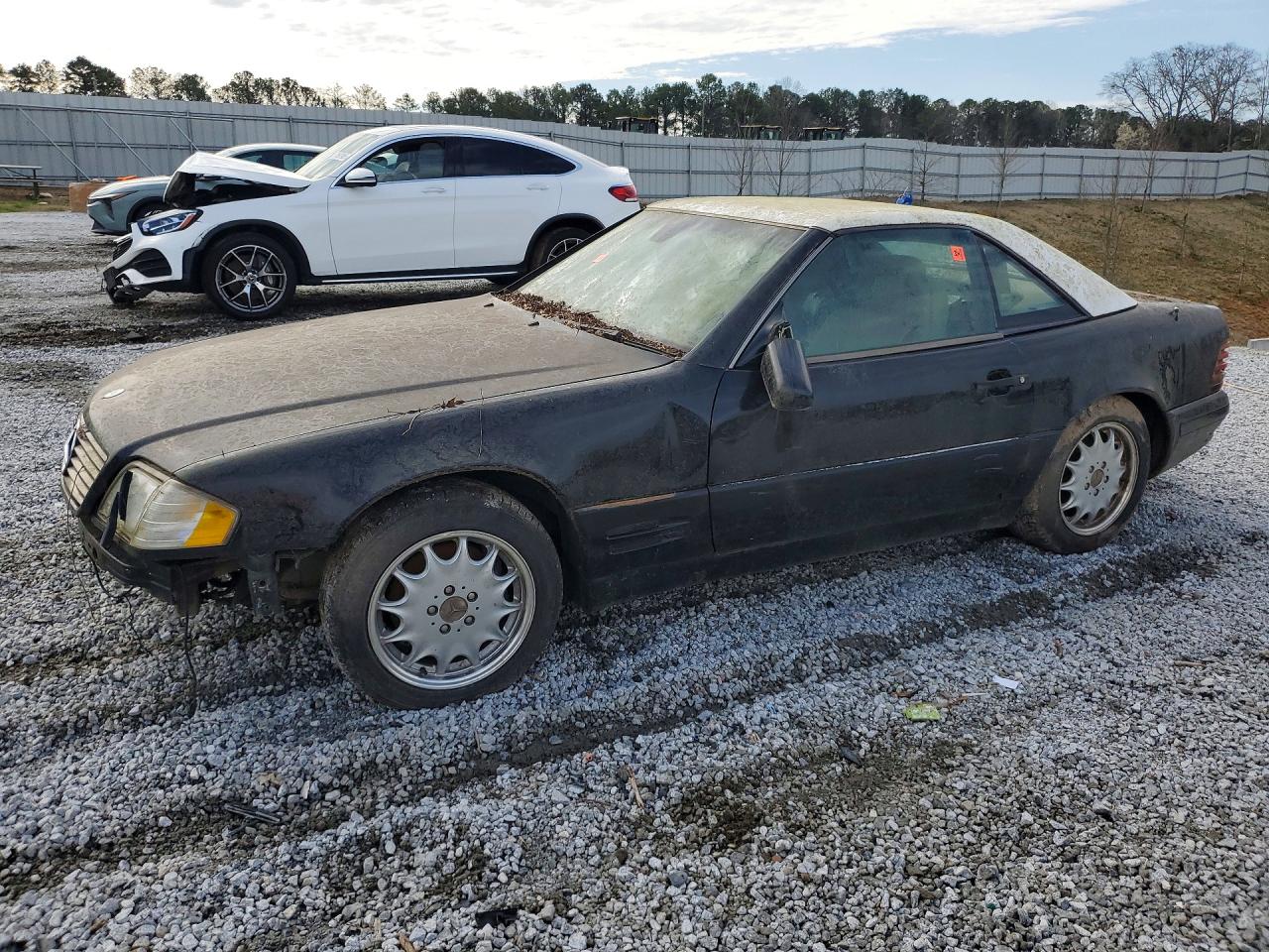 1997 Mercedes-Benz SL 500, VIN WDBFA67F3VF150398 — Front end