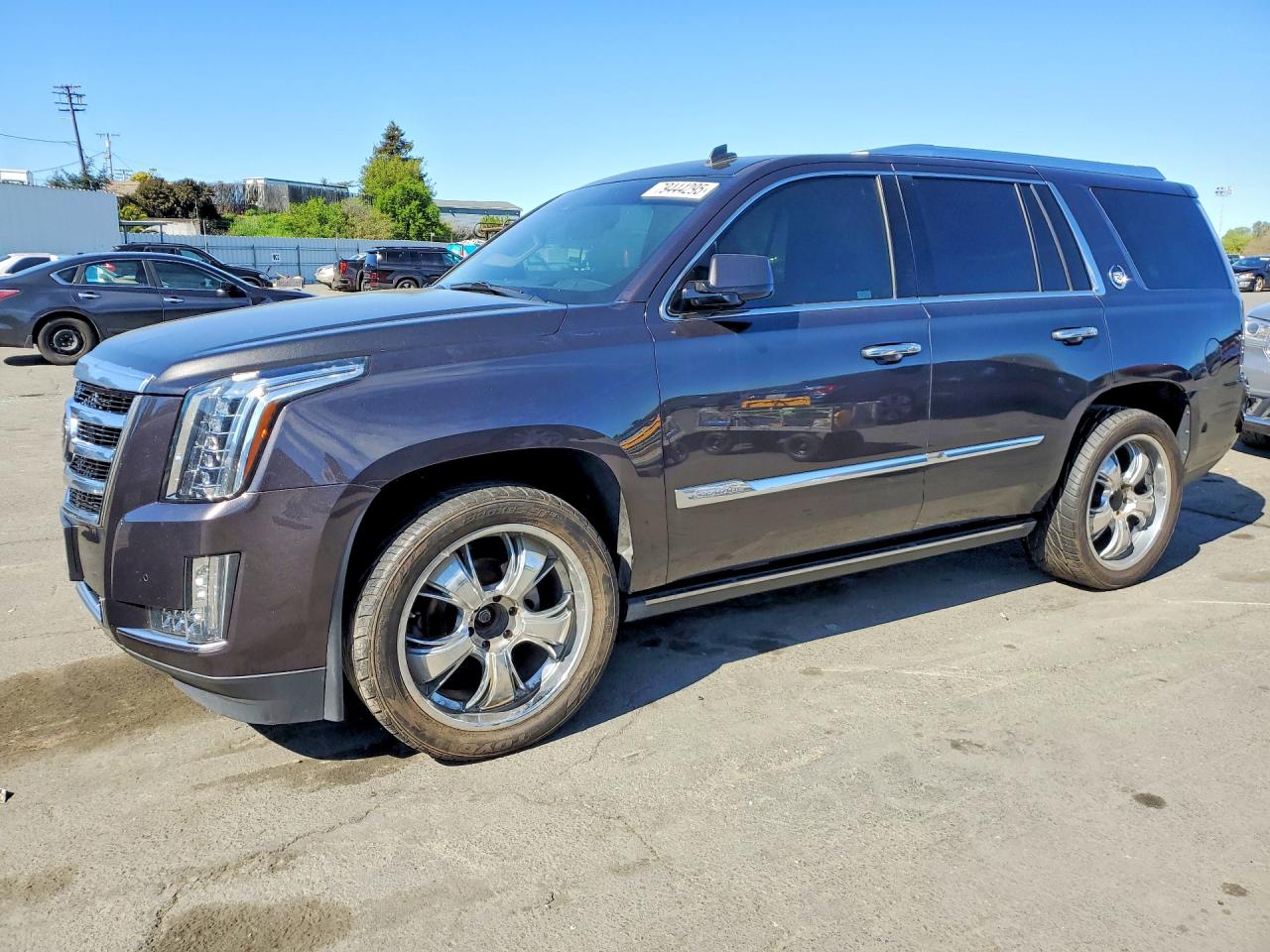 2015 Cadillac Escalade Premium, VIN 1GYS4CKJ4FR218882 — Interior fire