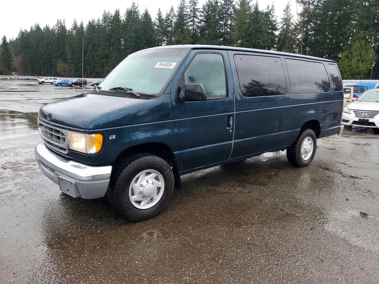 1998 Ford Econoline Wagon XL, VIN 1FBSS31L9WHA47426 — Rear end