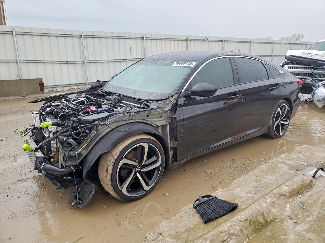 2022 Honda Accord Sport, VIN 1HGCV1F35NA118411 — Front end