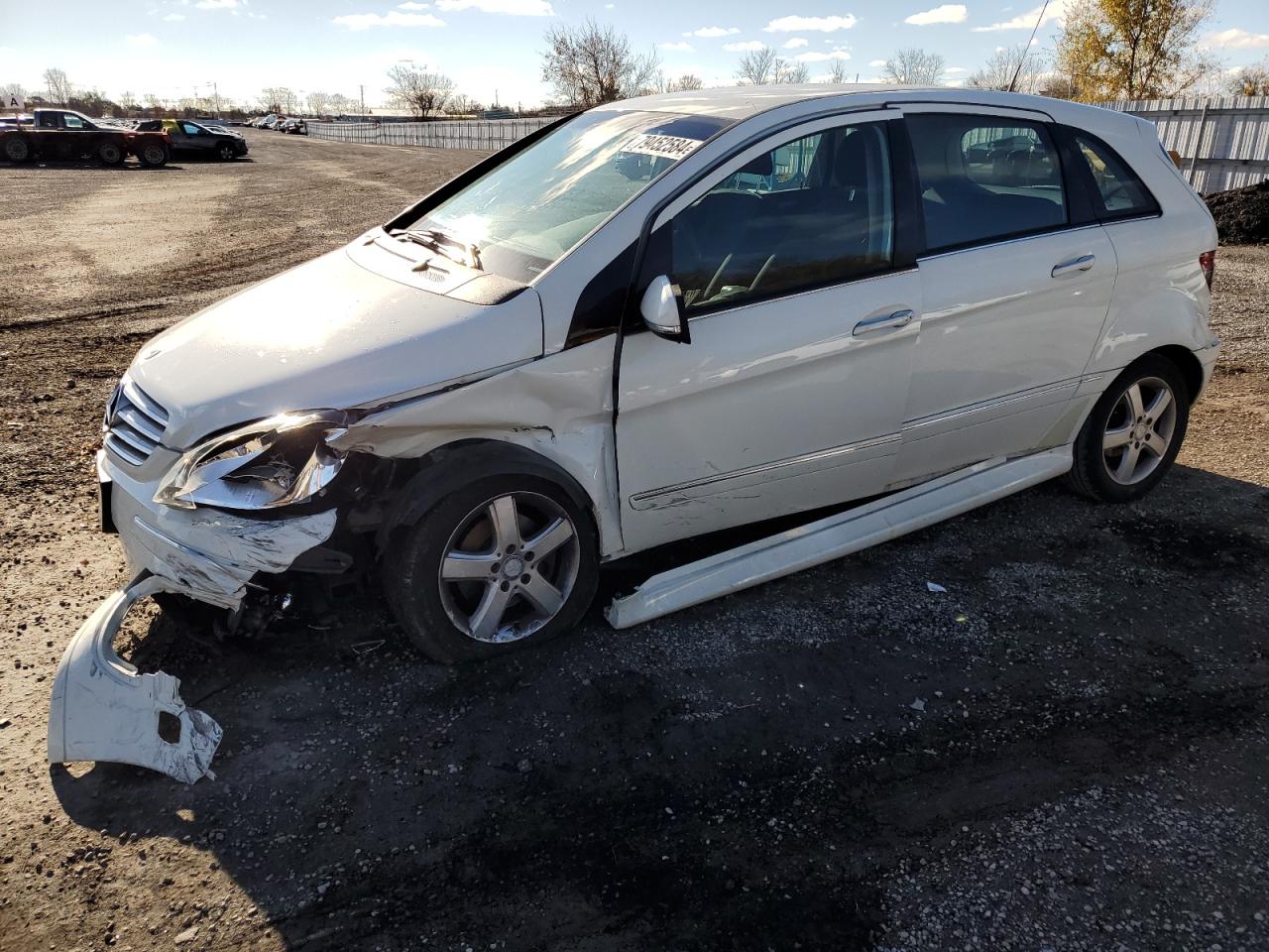 2008 Mercedes-Benz B Electric Drive, VIN WDDFH33X98J278226 — Front end