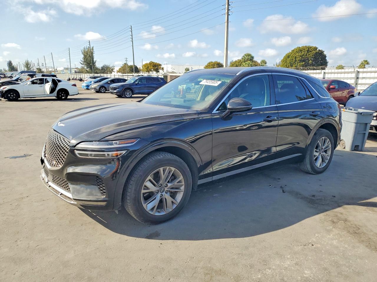 2023 Genesis GV70 2.5T, VIN KMUMADTB3PU132589 — Front end