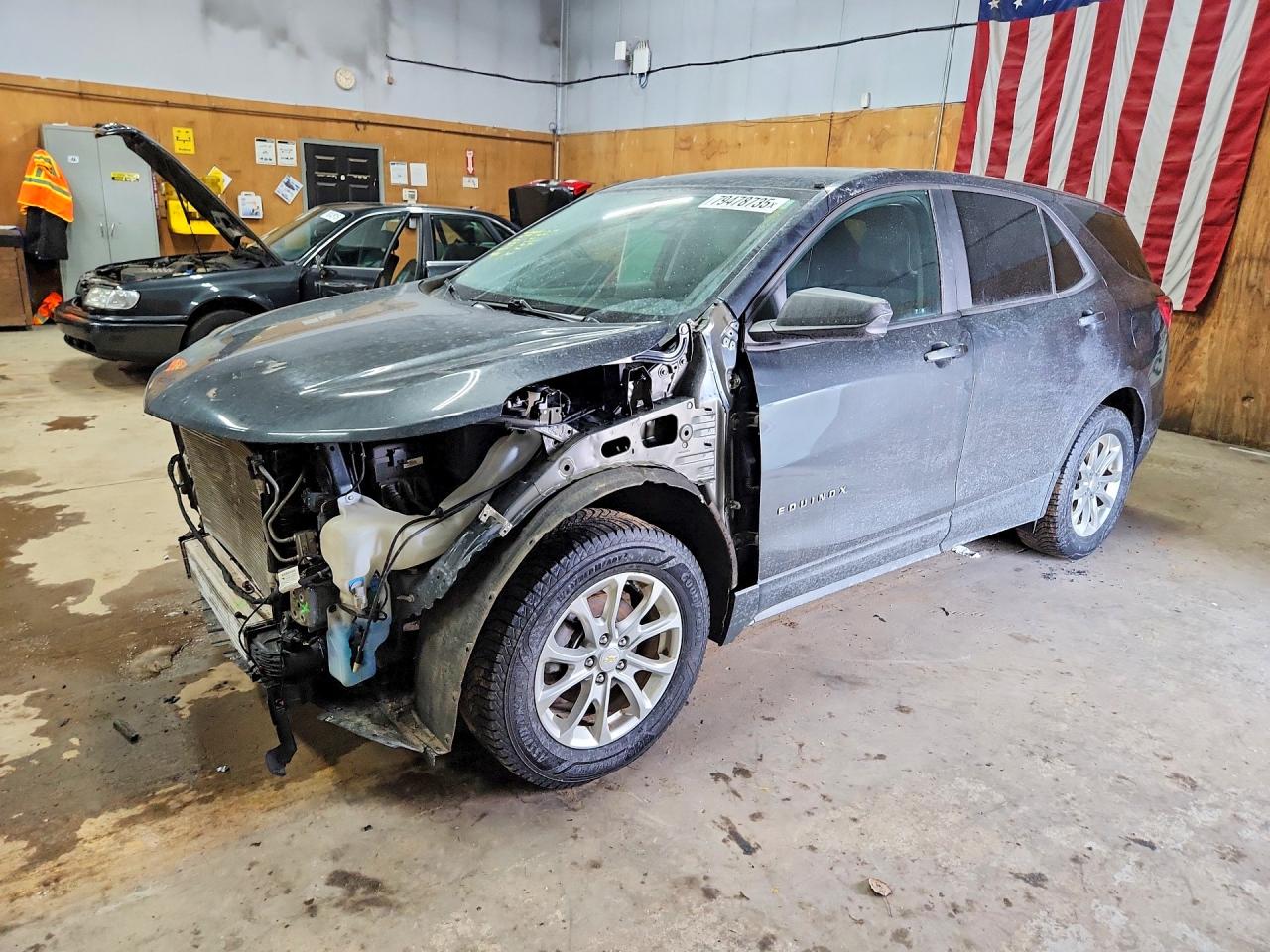 2020 Chevrolet Equinox LS, VIN 2GNAXSEV9L6264644 — Front end