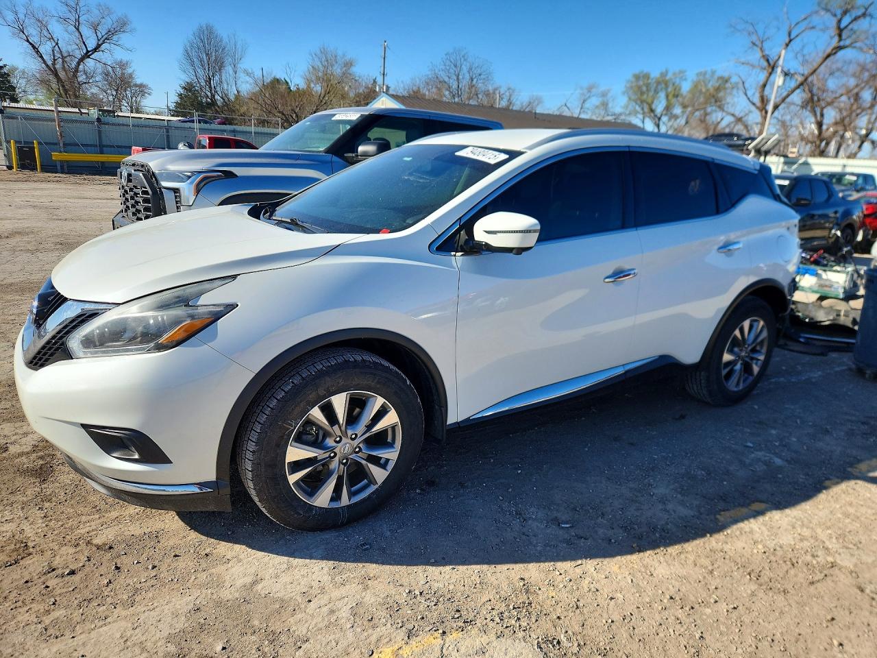 2018 Nissan Murano SV, VIN 5N1AZ2MG4JN111289 — Rear end