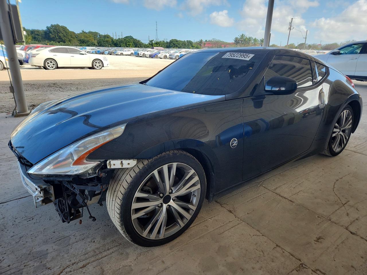 2013 Nissan 370Z, VIN JN1AZ4EH7DM880602 — Front end