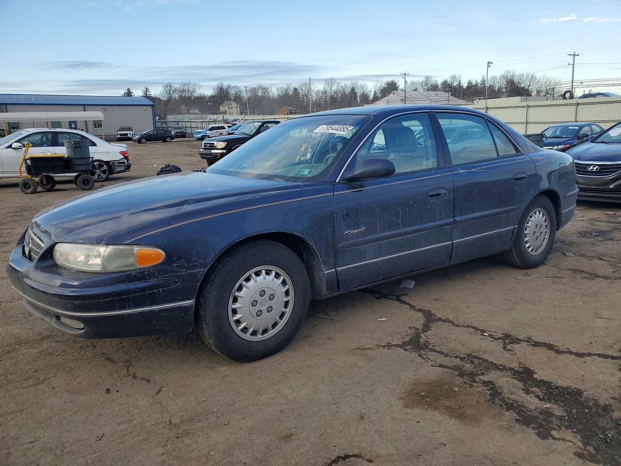1998 Buick Regal LS, VIN 2G4WB52K2W1479210 — Перед