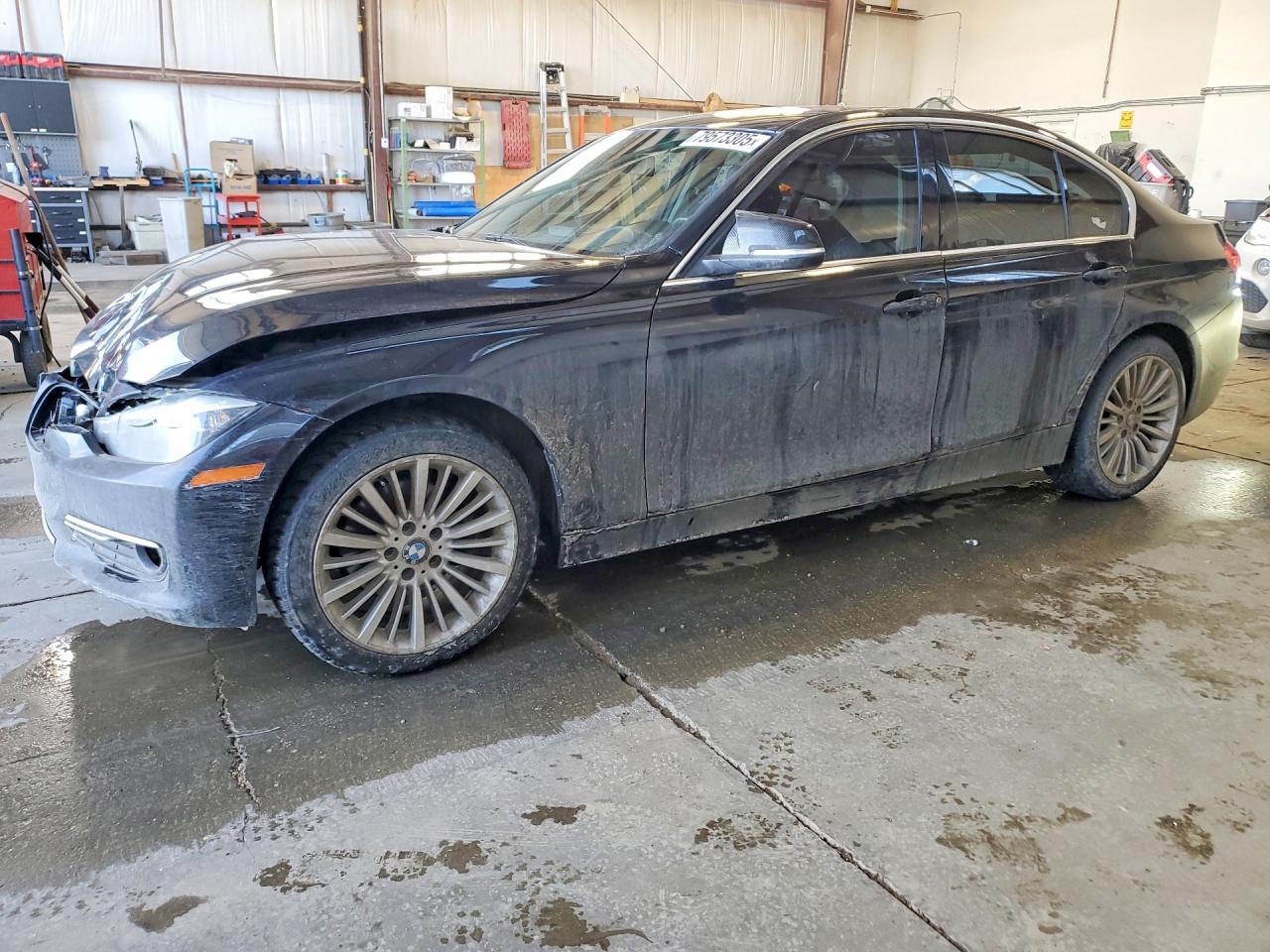 2015 BMW 3 Series 320i xDrive, VIN WBA3C3C56FP663230 — Front end