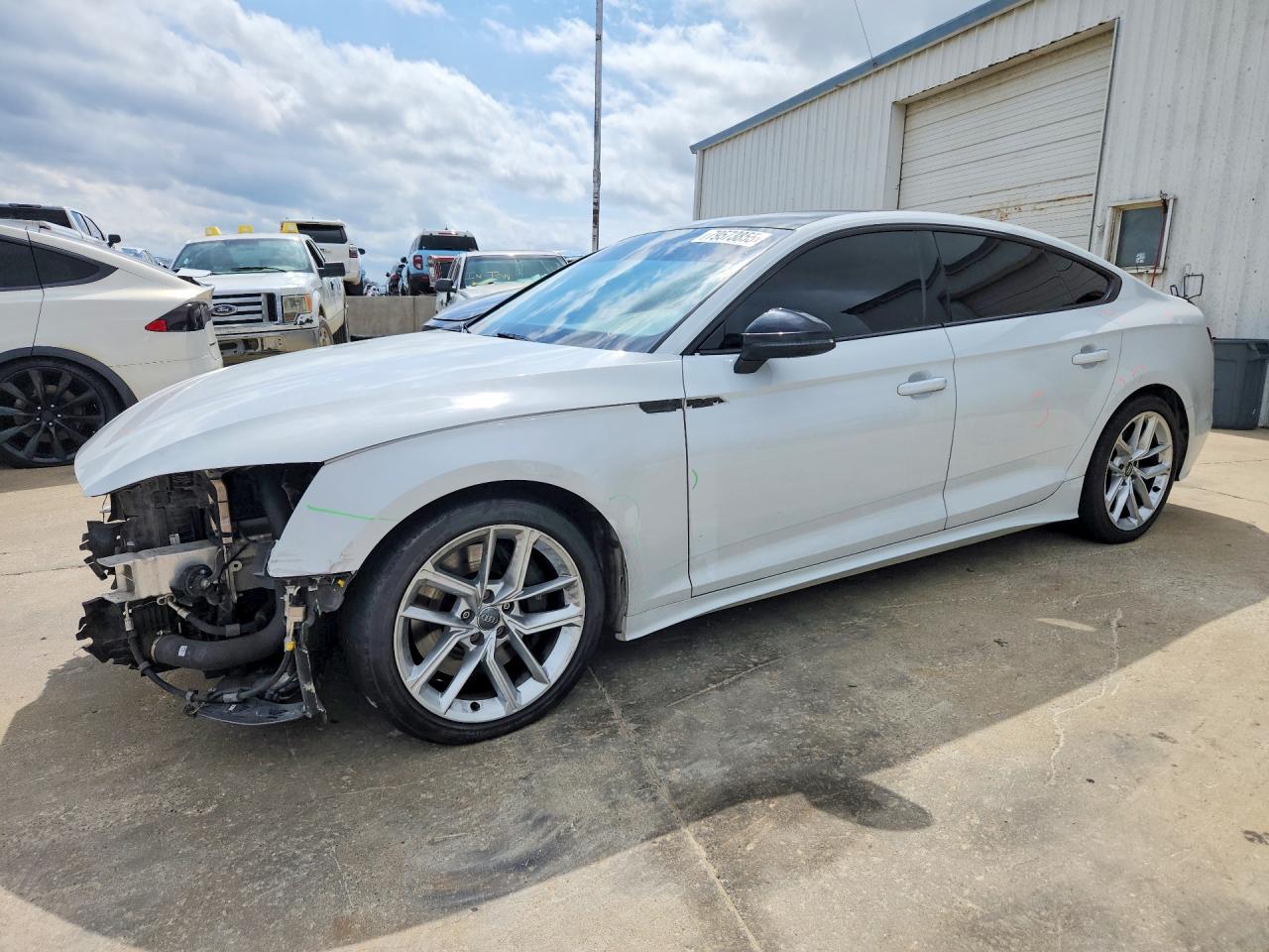 2021 Audi S5 Sportback Premium Plus, VIN WAUC4CF57MA011662 — Перед