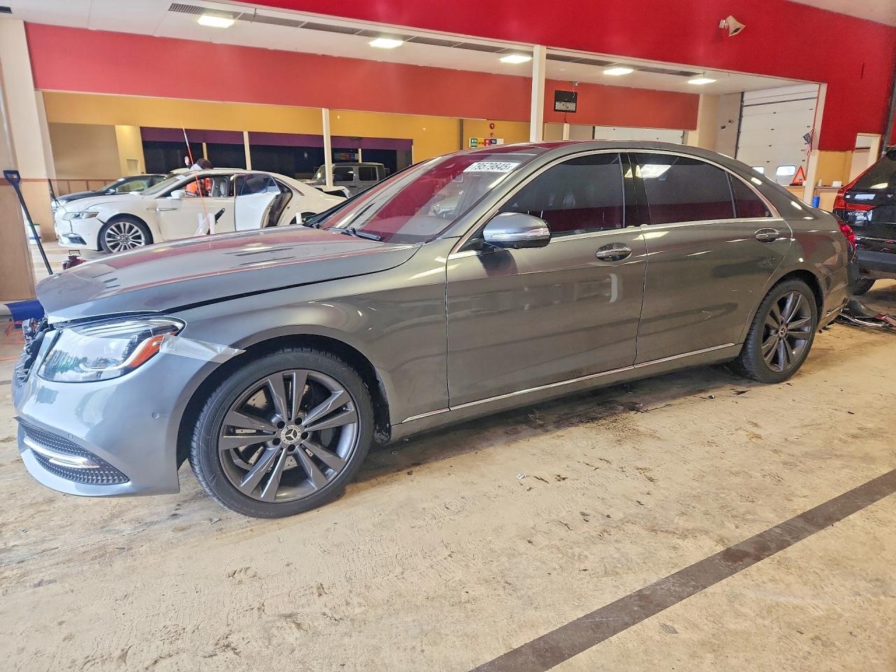 2019 Mercedes-Benz S 560, VIN WDDUG8GB5KA455058 — Front end