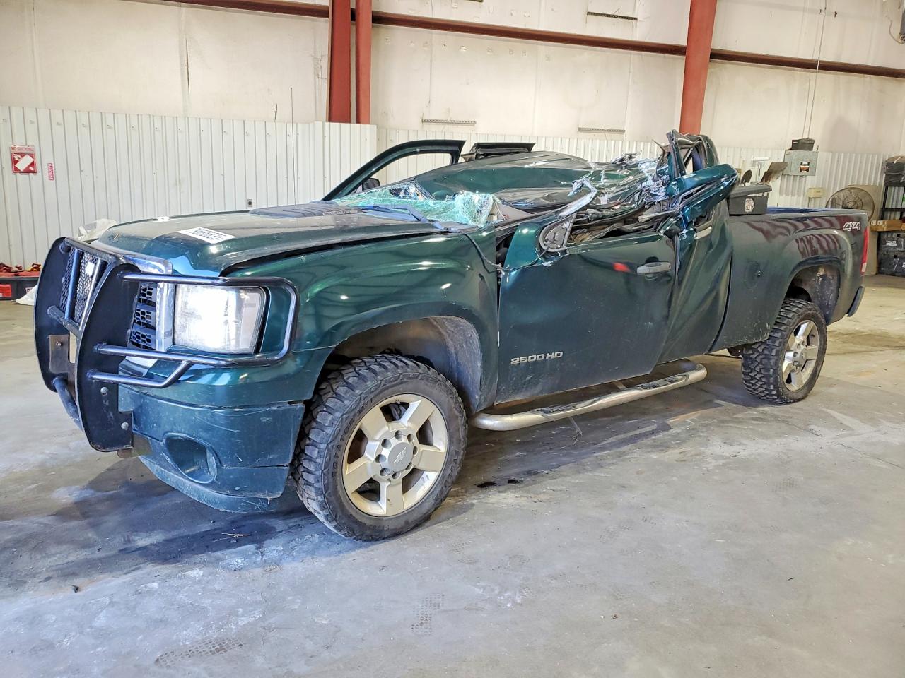 2011 GMC Sierra 2500HD SLE, VIN 1GT220CG5BZ414689 — Крыша
