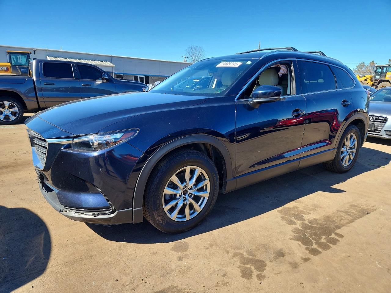 2019 Mazda CX-9 Touring, VIN JM3TCBCY8K0300168 — Перед
