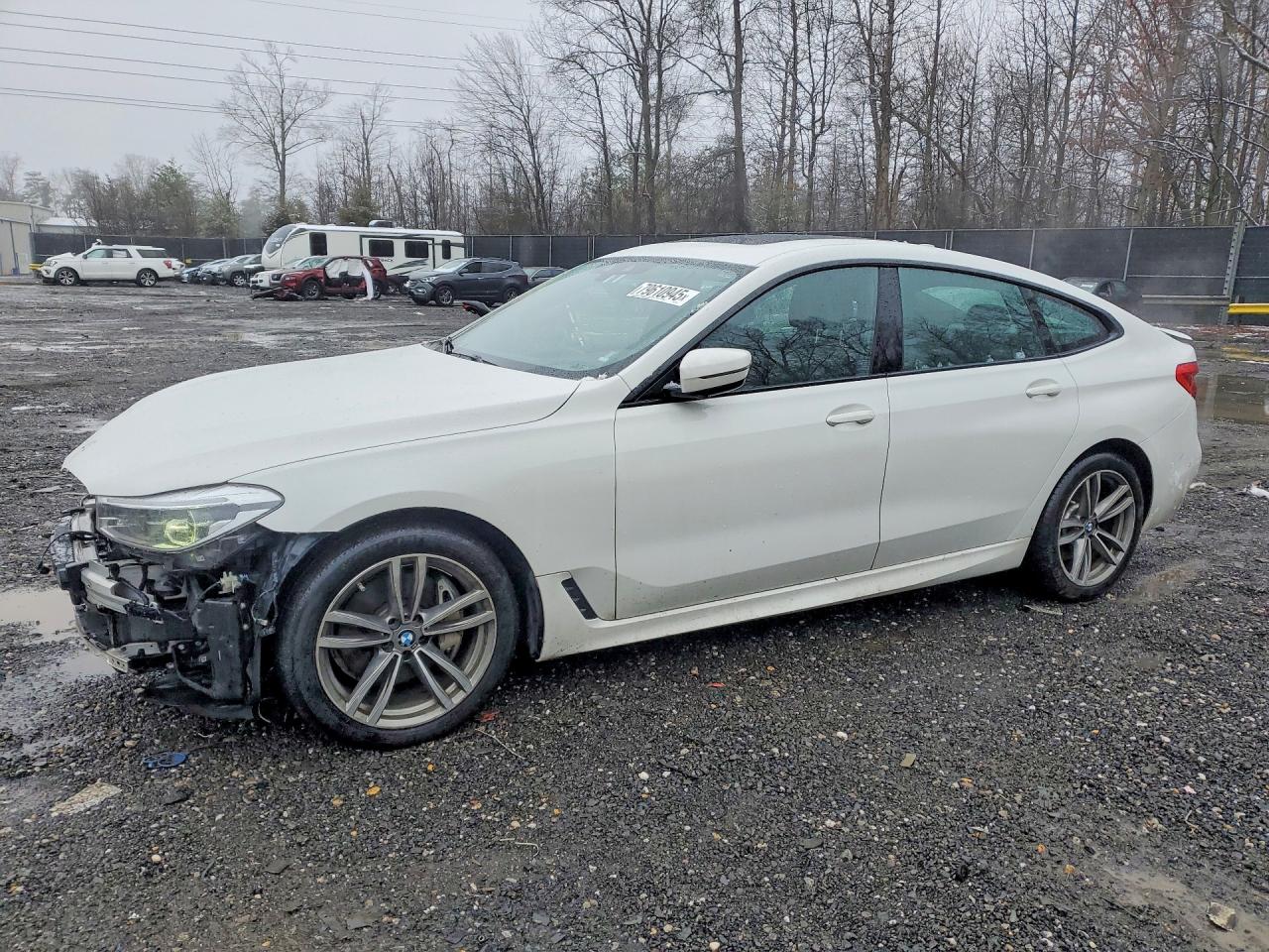 2019 BMW 6 Series 640i xDrive, VIN WBAJV6C54KBK08130 — Front end