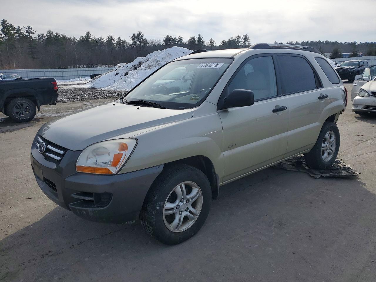 2008 Kia Sportage LX, VIN KNDJE723987454983 — Зад