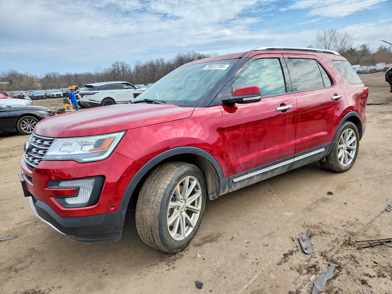 2017 Ford Explorer Limited, VIN 1FM5K8F82HGE31319 — Rear end