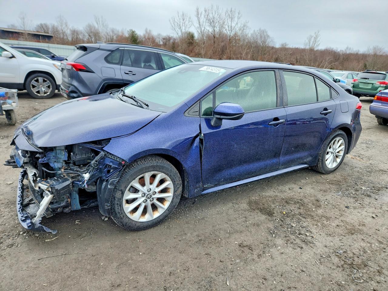 2021 Toyota Corolla LE, VIN JTDVPMAE1MJ130212 — Front end