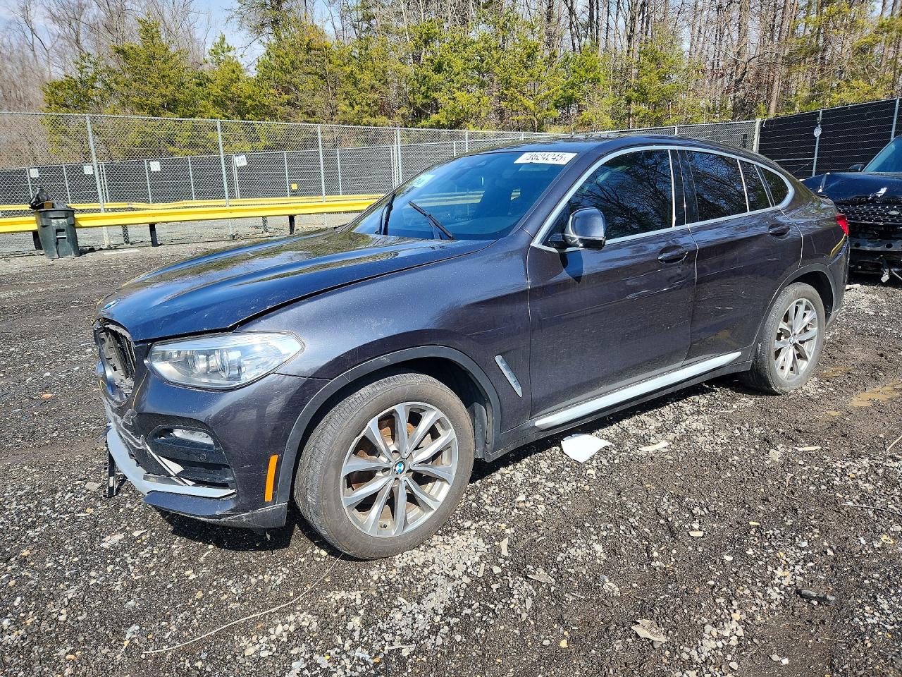 2019 BMW X4 xDrive30i, VIN 5UXUJ3C58KLG55128 — Front end