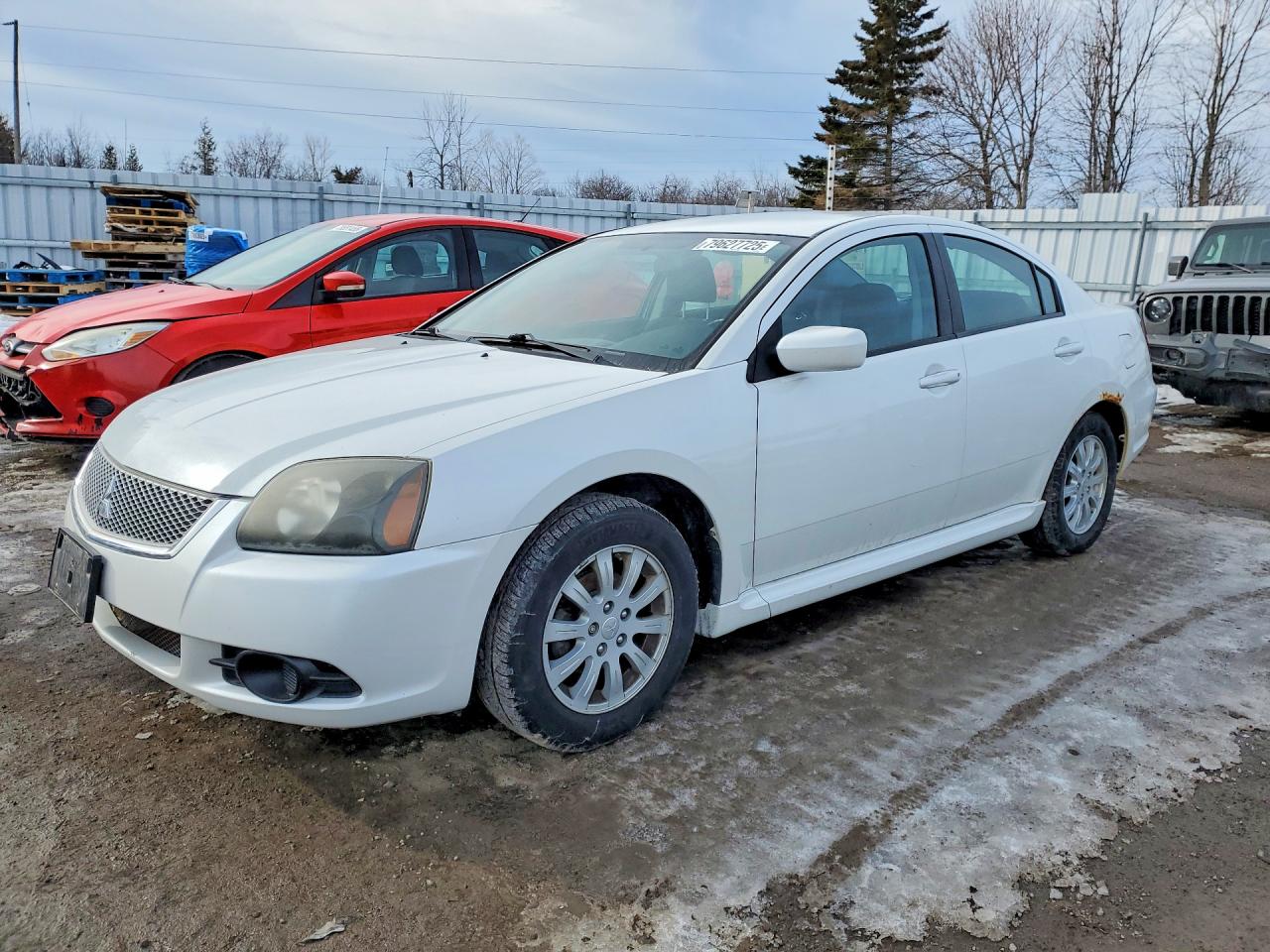 2010 Mitsubishi Galant ES, VIN 4A32B3FF0AE601555 — Side