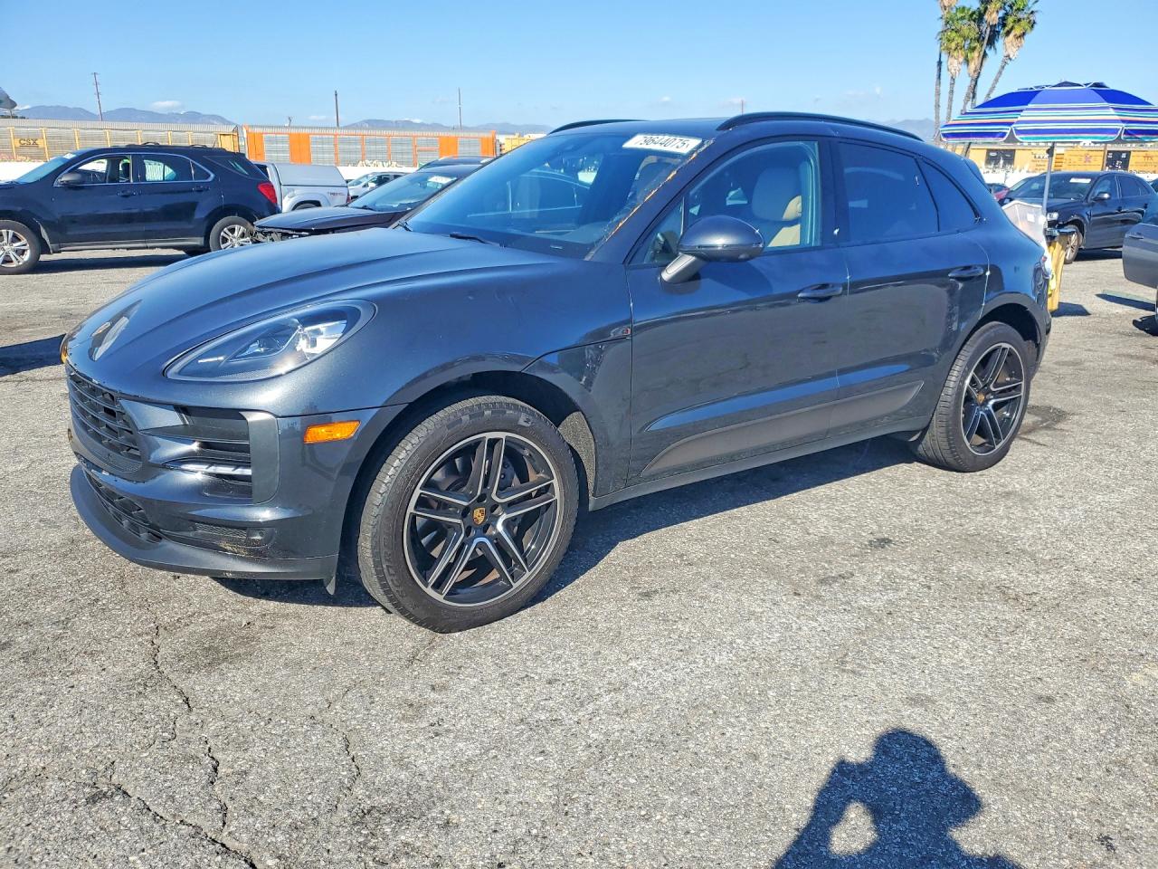 2021 Porsche Macan, VIN WP1AA2A56MLB15115 — Roof